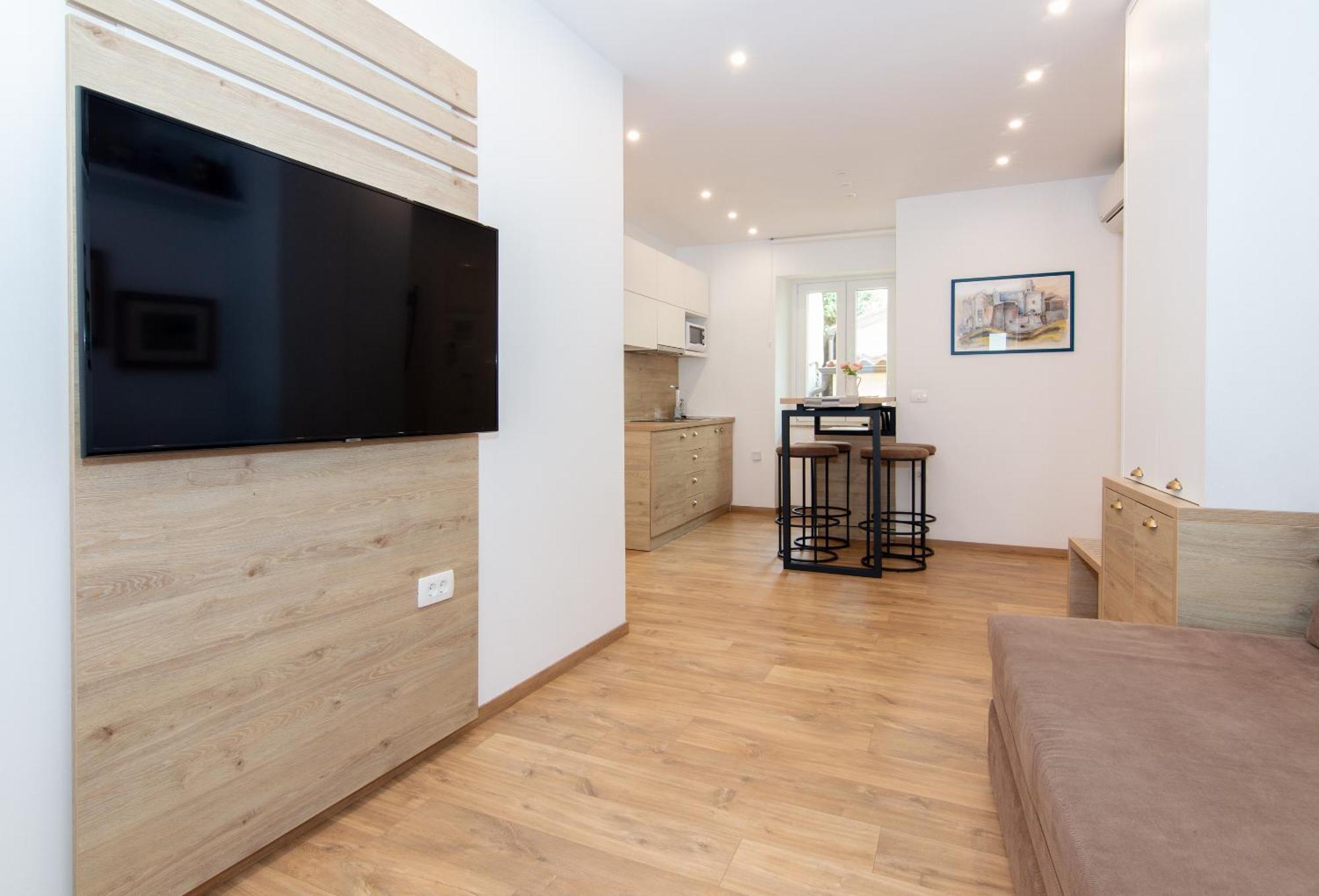 Casa Mia - Apartments & Suites Копер Екстер'єр фото